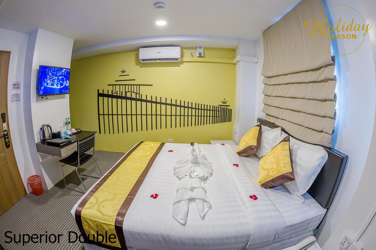 Season Motel Yangon