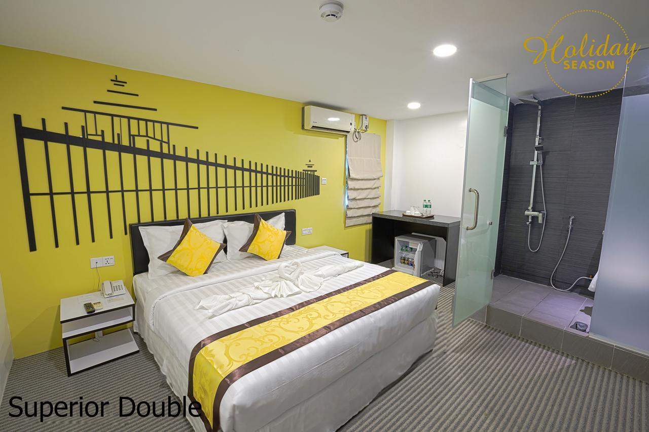 Season Motel Yangon