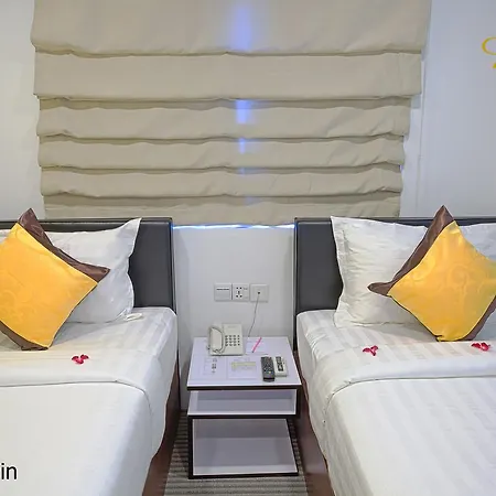 Holiday Season Motel Yangon Extérieur photo