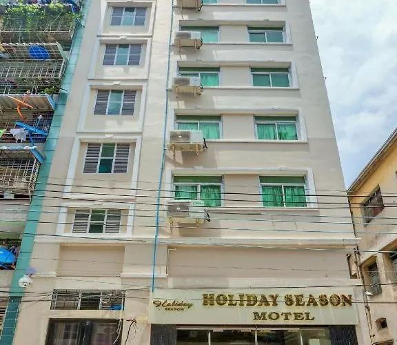 Holiday Season Motel